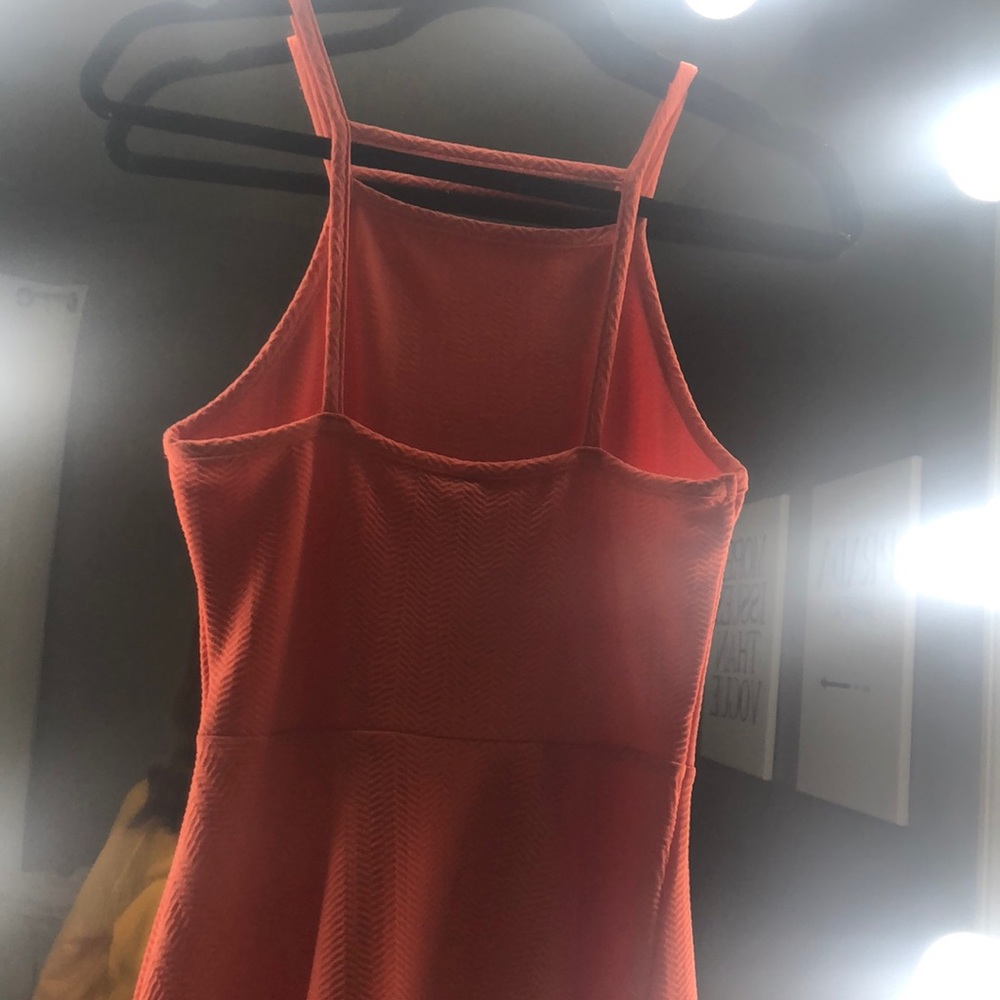 Dress - Picture 3 of 4